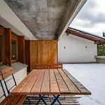 Chesa Sarvit Apartman